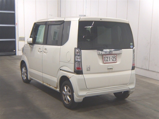 HONDA N-BOX