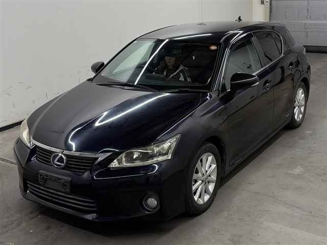 LEXUS CT200H