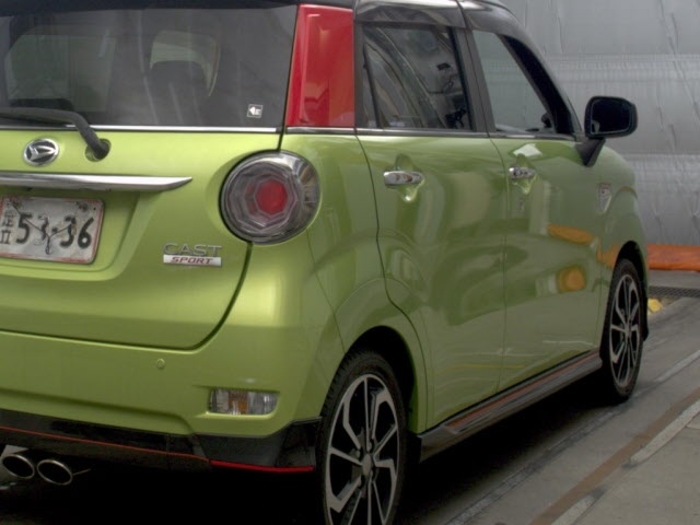 DAIHATSU CAST