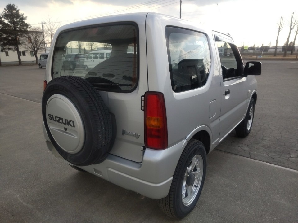 SUZUKI JIMNY