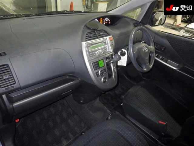 TOYOTA RACTIS