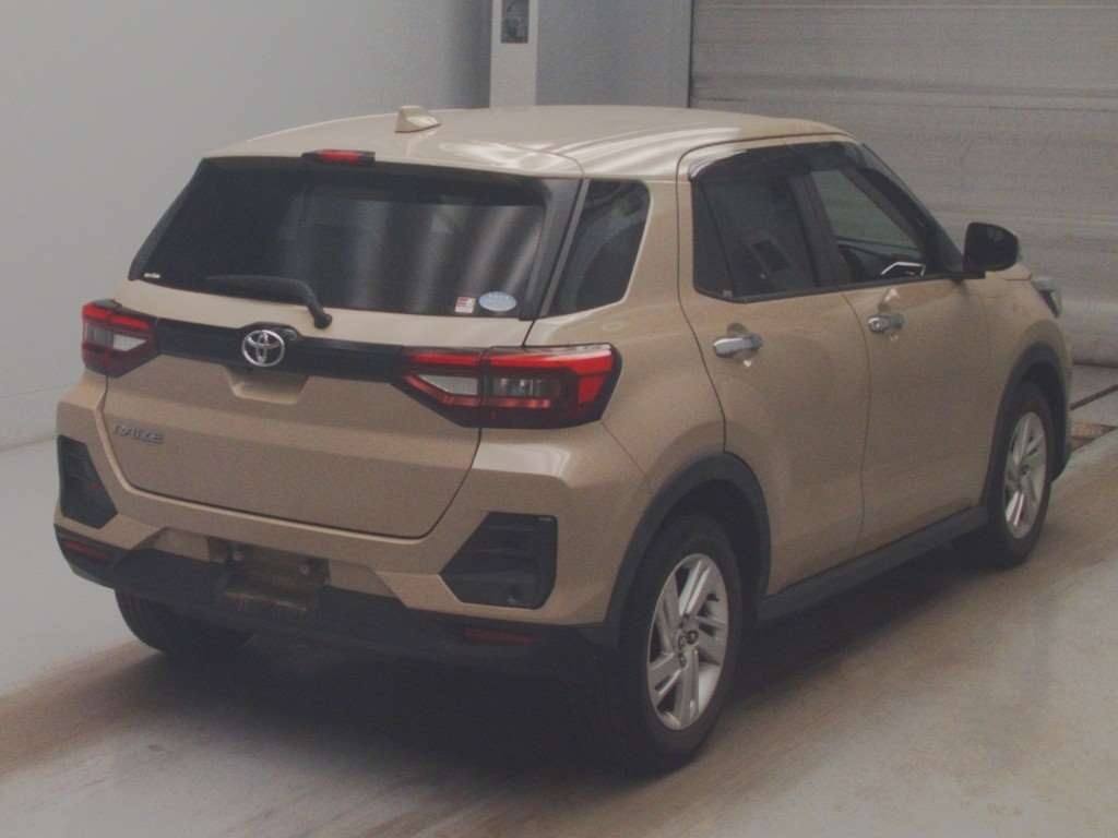 TOYOTA RAIZE