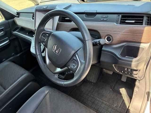 HONDA FREED+