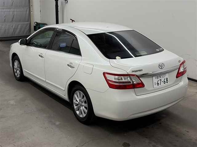 TOYOTA PREMIO