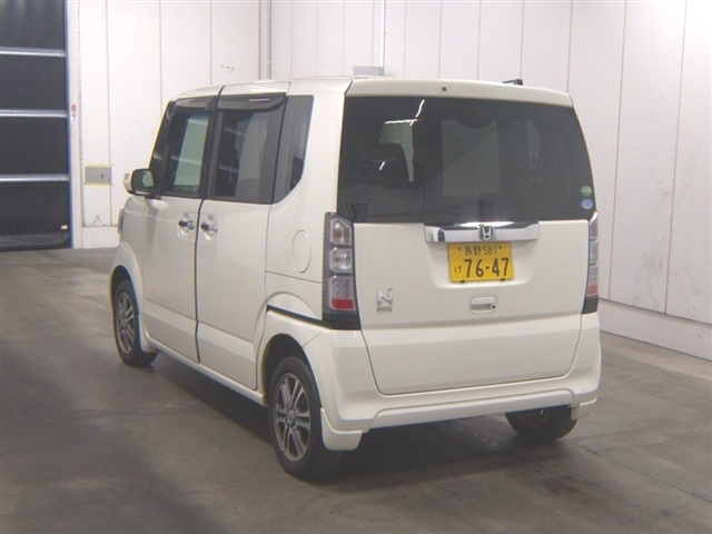 HONDA N-BOX