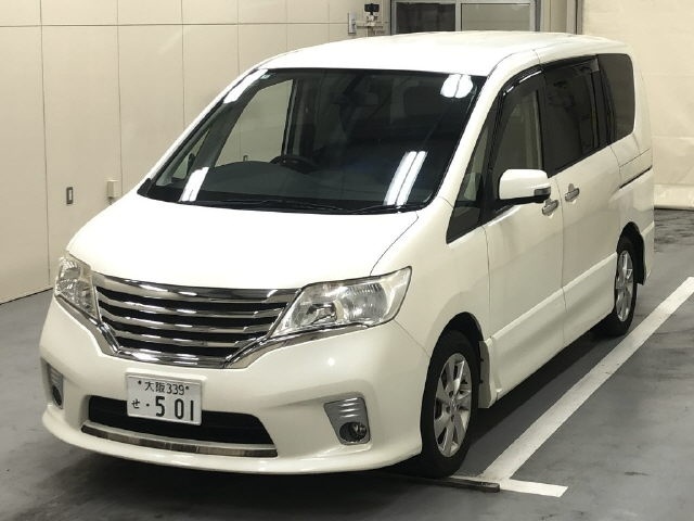 NISSAN SERENA