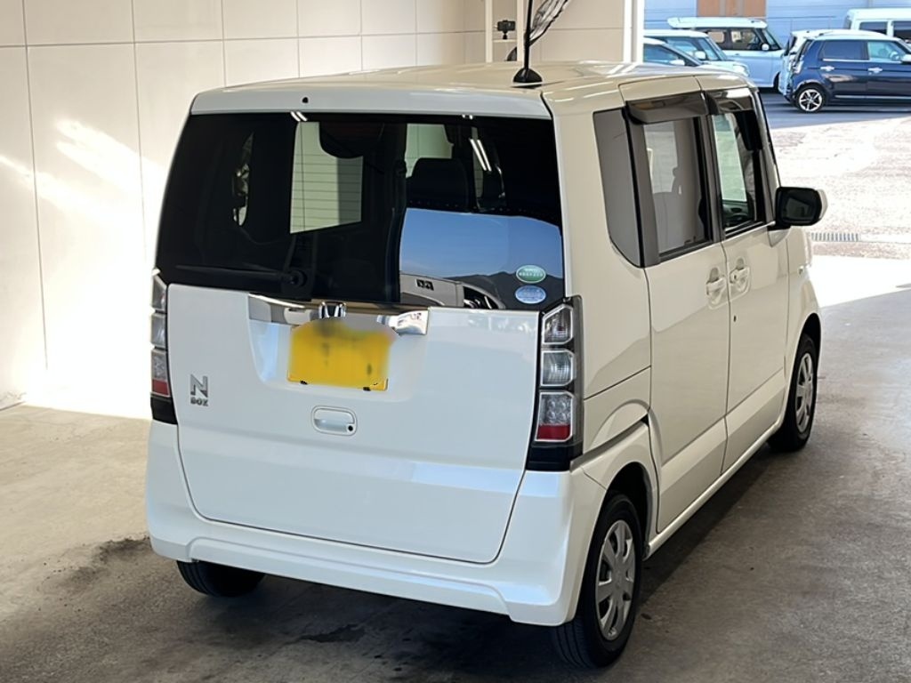 HONDA N-BOX