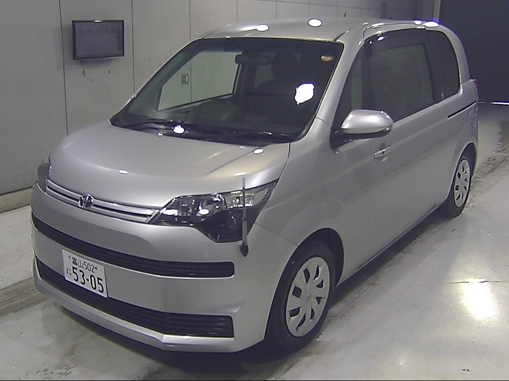 TOYOTA SPADE