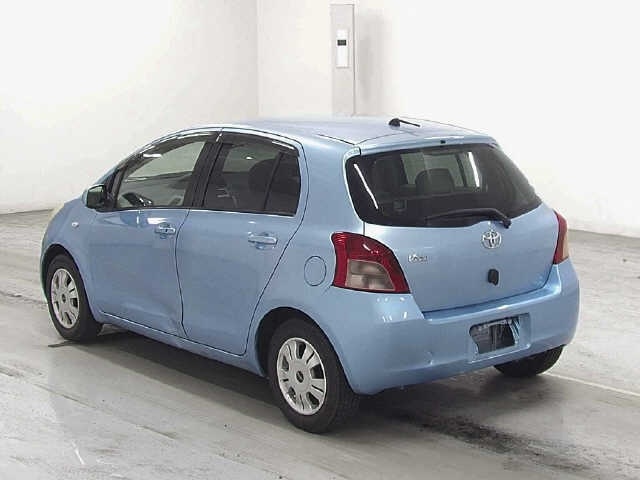 TOYOTA VITZ