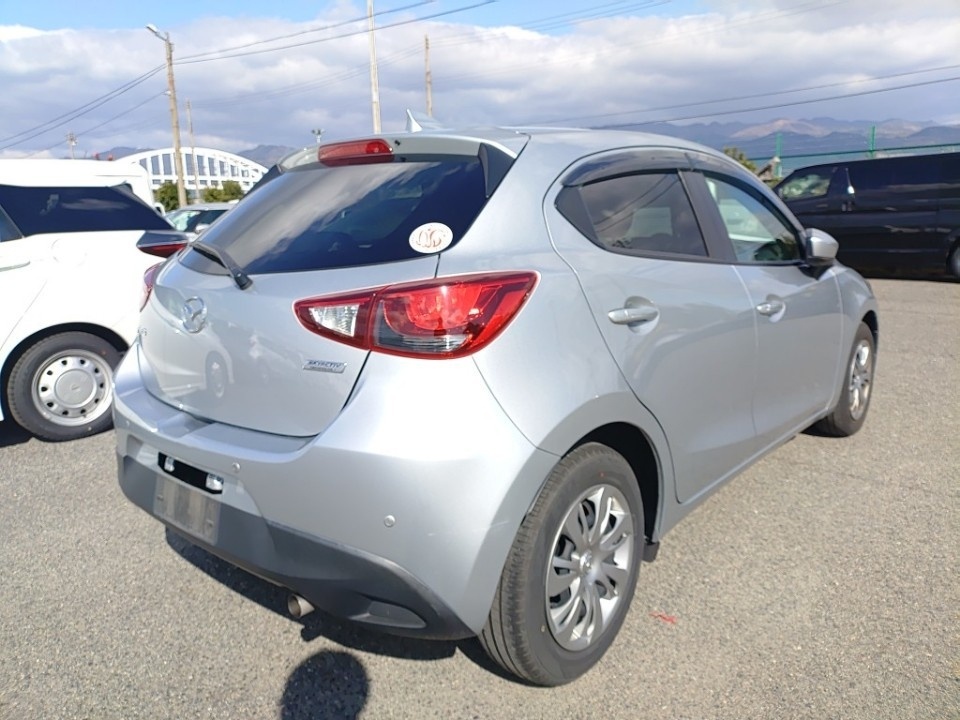 MAZDA MAZDA2