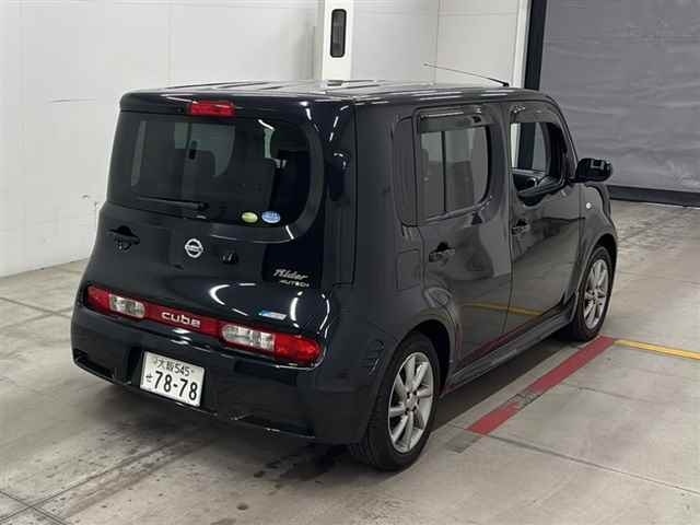 NISSAN CUBE