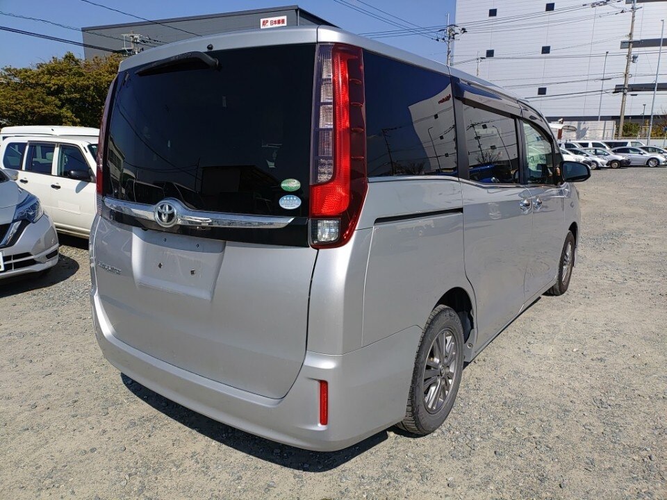 TOYOTA ESQUIRE