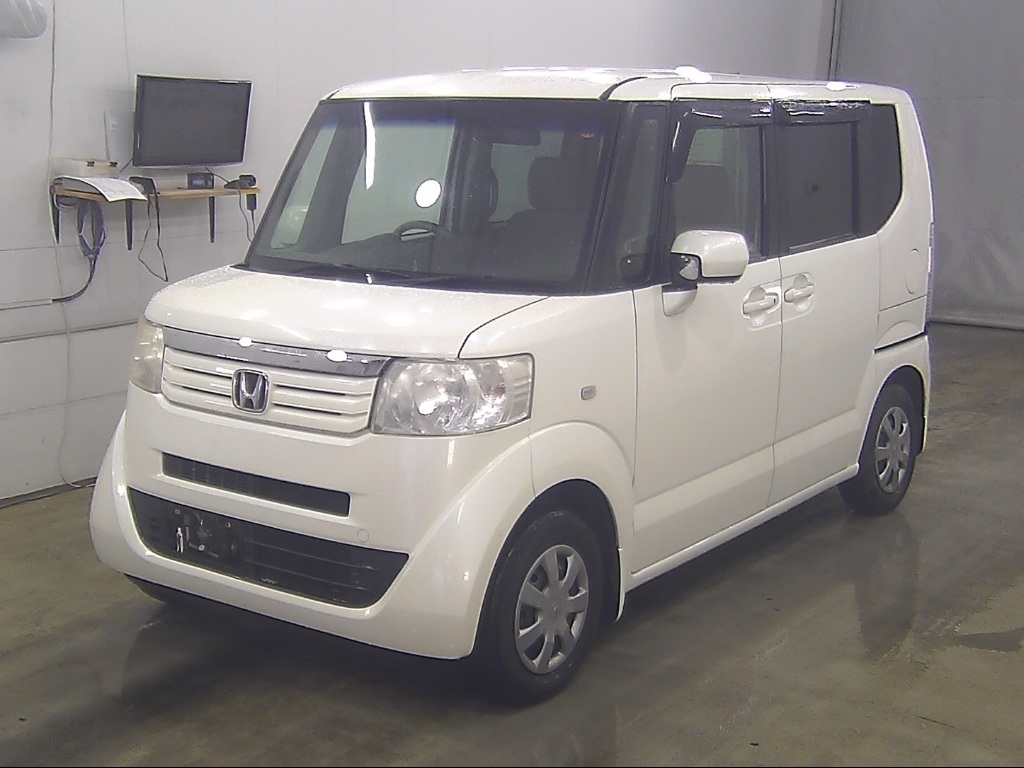 HONDA N-BOX