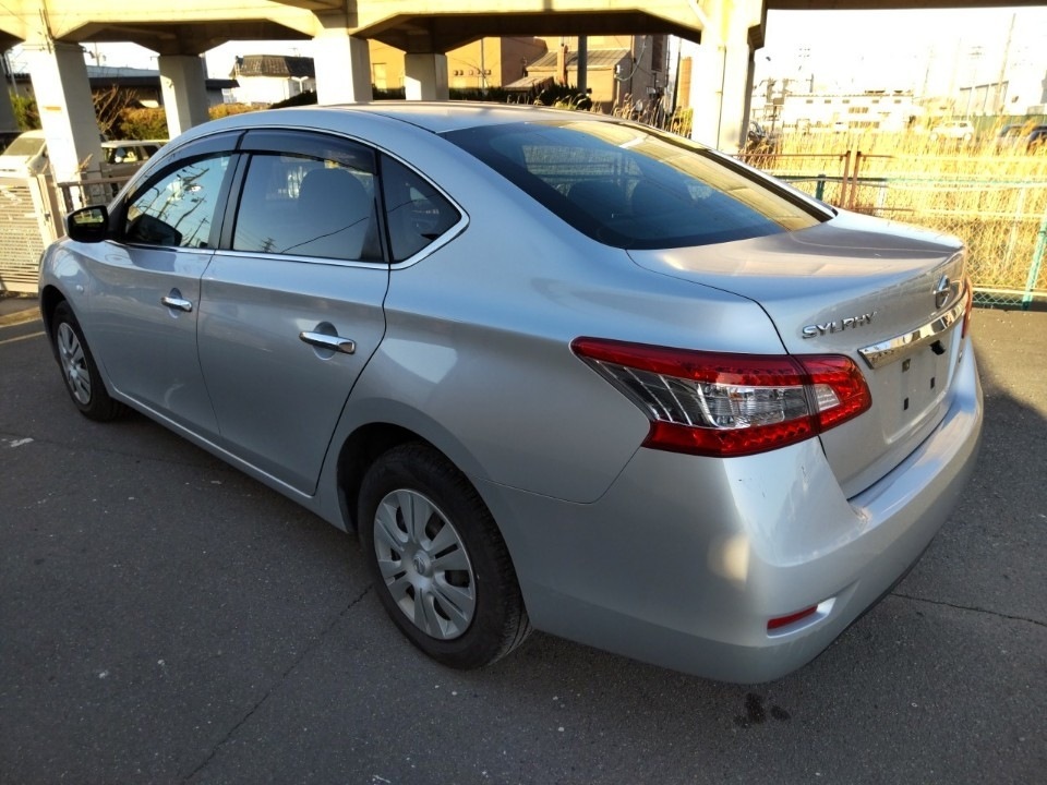 NISSAN SYLPHY