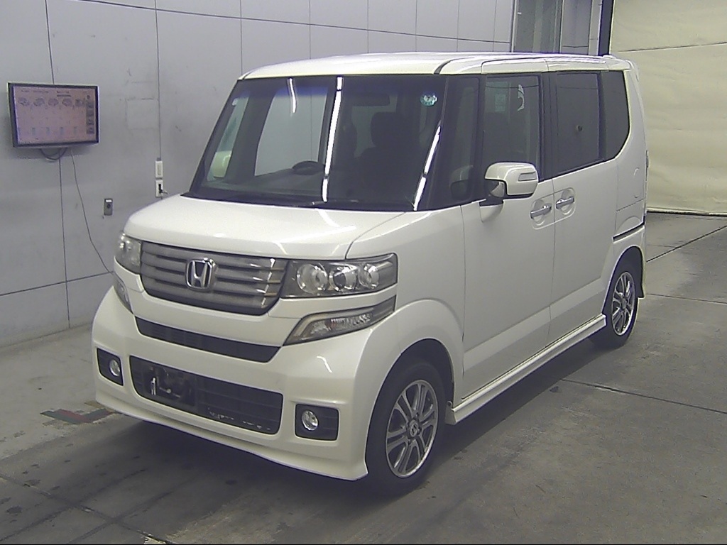 HONDA N-BOX