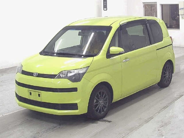 TOYOTA SPADE