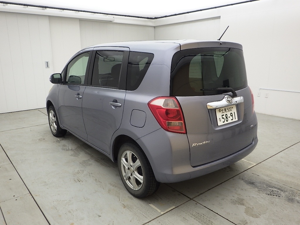 TOYOTA RACTIS