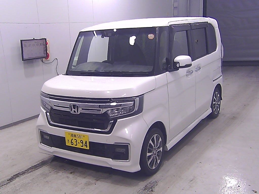 HONDA N-BOX