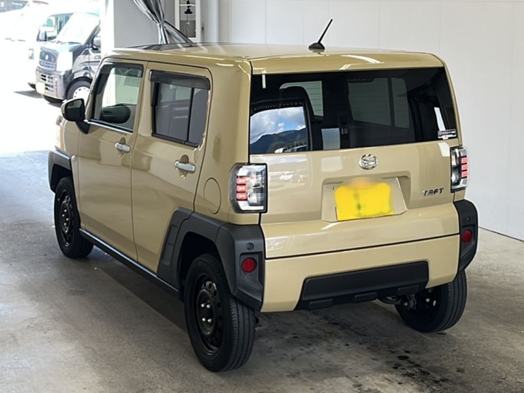 DAIHATSU TAFT