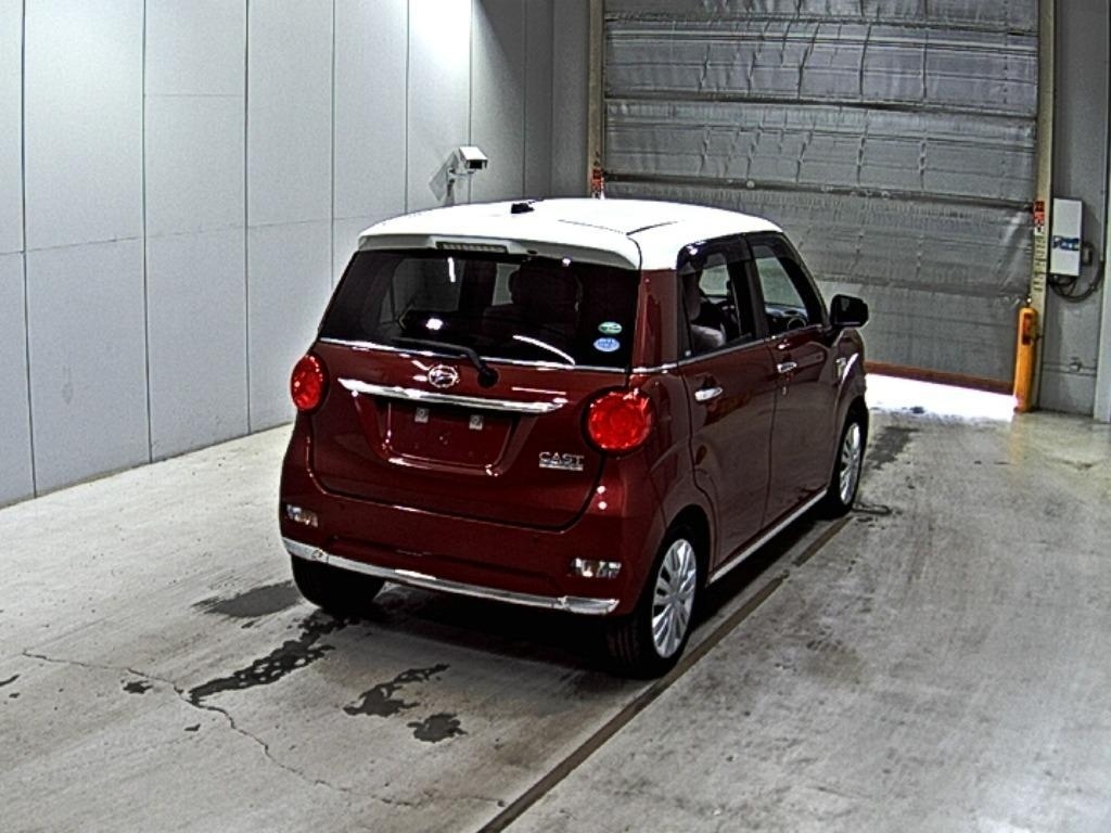 DAIHATSU CAST