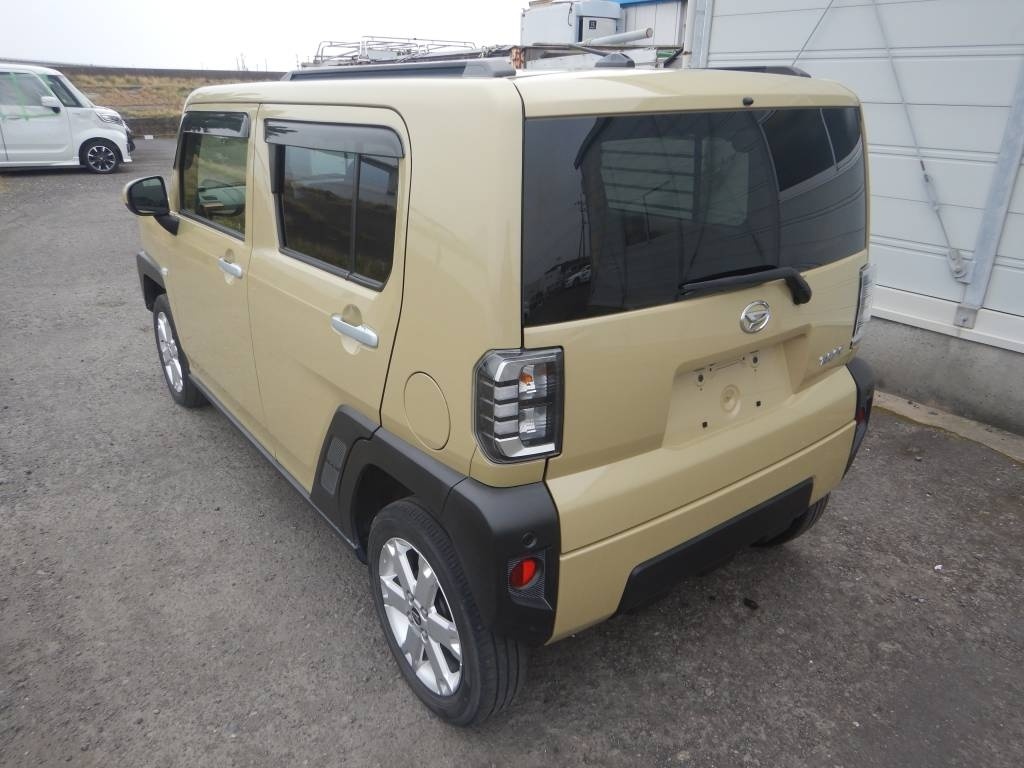 DAIHATSU TAFT