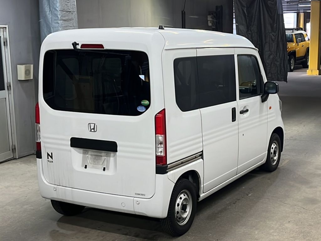 HONDA N-VAN