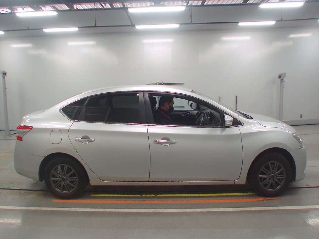 NISSAN SYLPHY