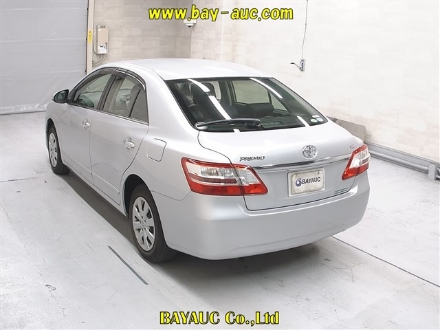 TOYOTA PREMIO