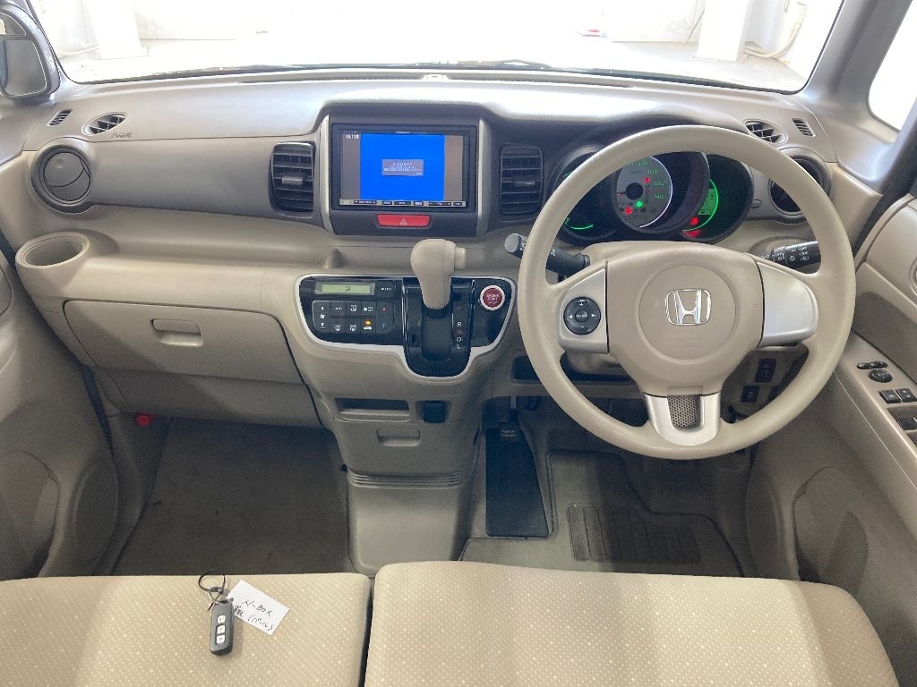 HONDA N-BOX