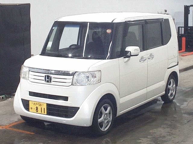 HONDA N-BOX