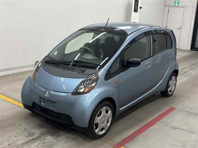MITSUBISHI I