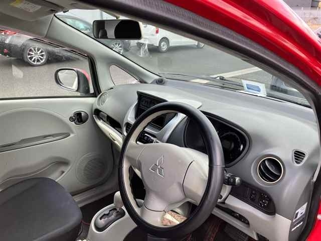 MITSUBISHI I