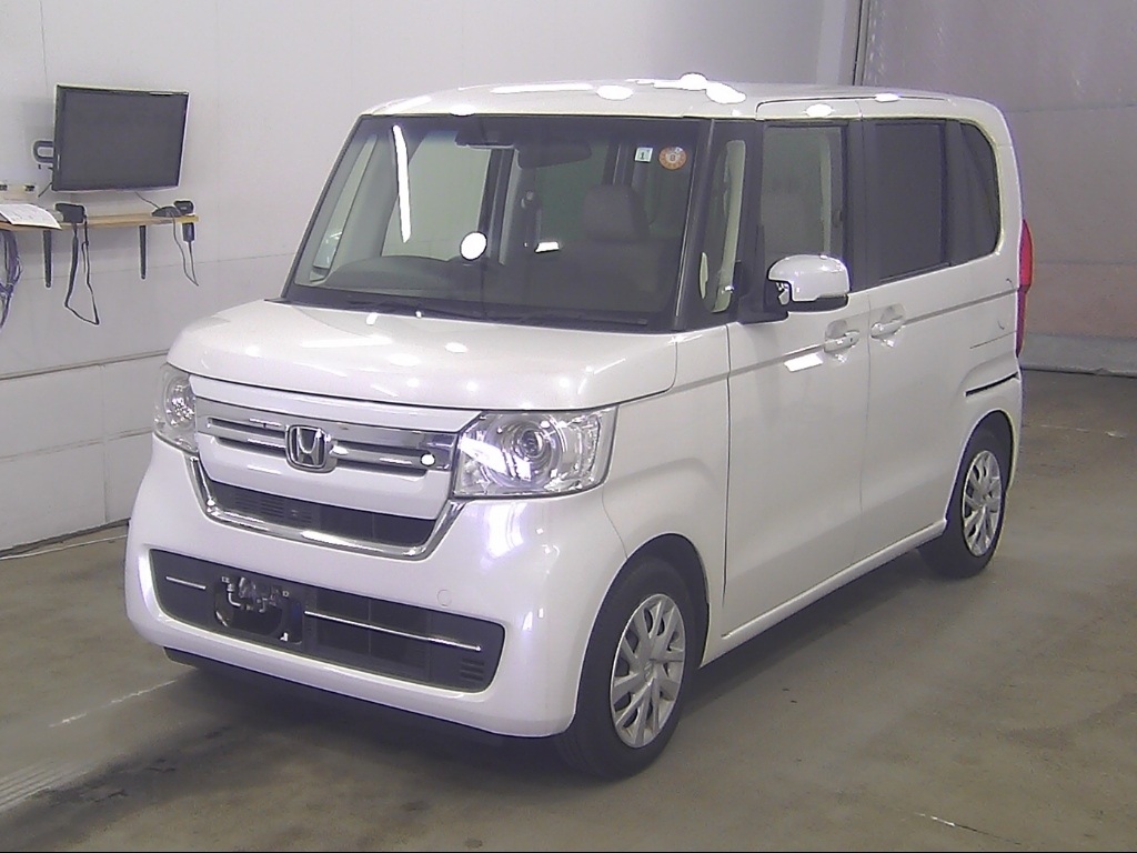 HONDA N-BOX