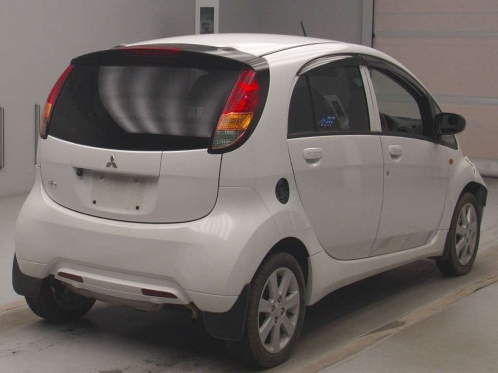 MITSUBISHI I