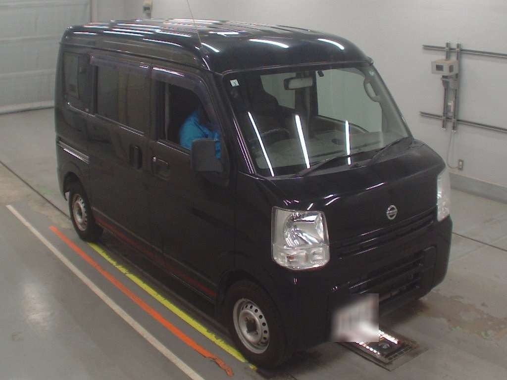 NISSAN NV100 CLIPPER