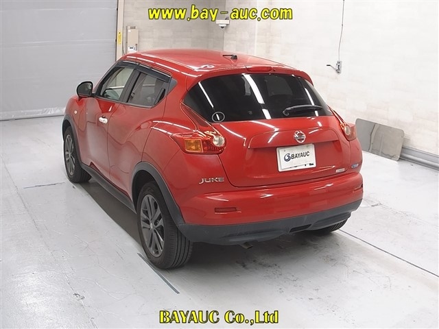 NISSAN JUKE