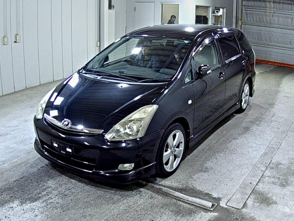 TOYOTA WISH