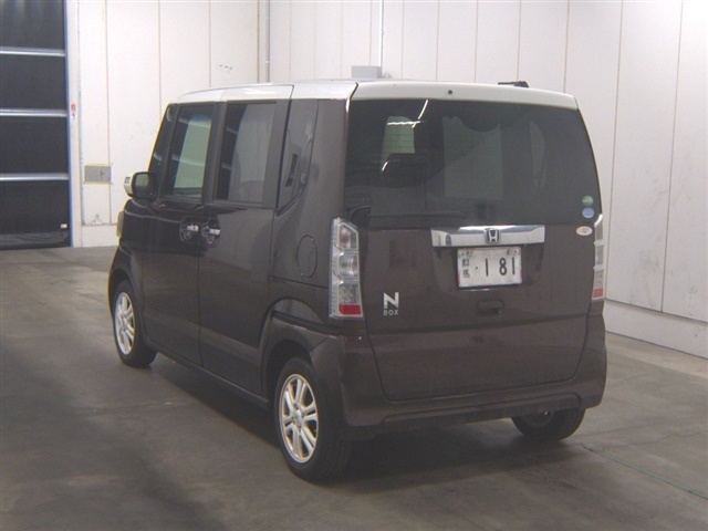 HONDA N-BOX