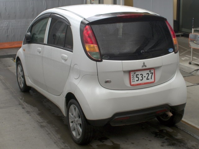 MITSUBISHI I
