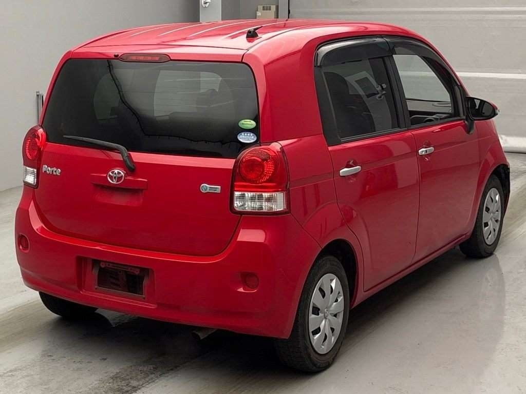 TOYOTA PORTE