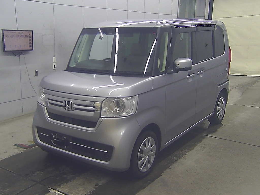 HONDA N-BOX