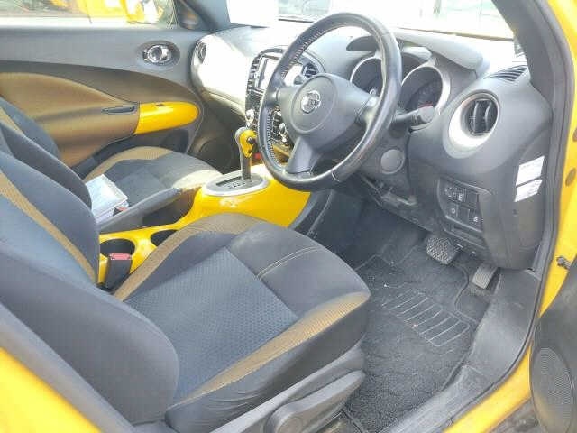 NISSAN JUKE