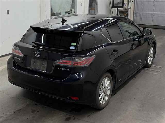 LEXUS CT200H