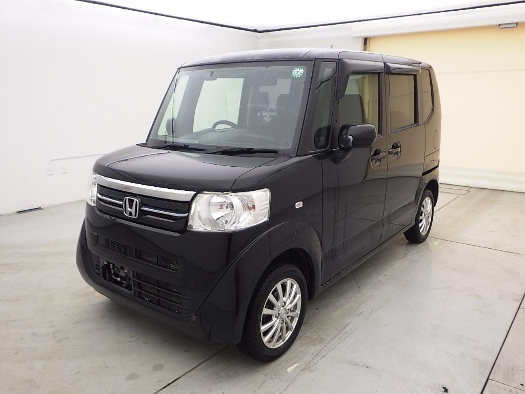 HONDA N-BOX