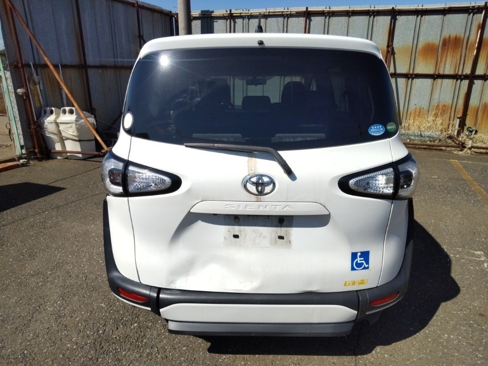 TOYOTA SIENTA