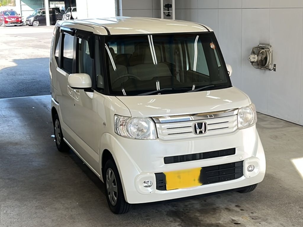 HONDA N-BOX