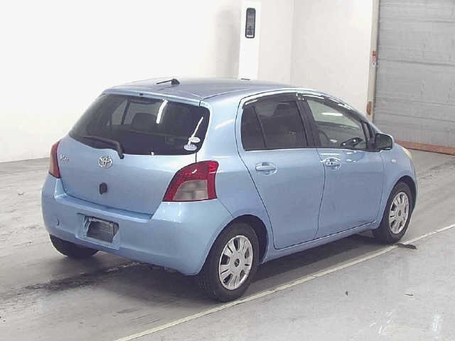 TOYOTA VITZ