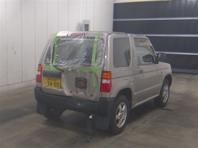 MITSUBISHI PAJERO MINI