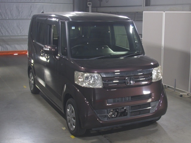HONDA N-BOX