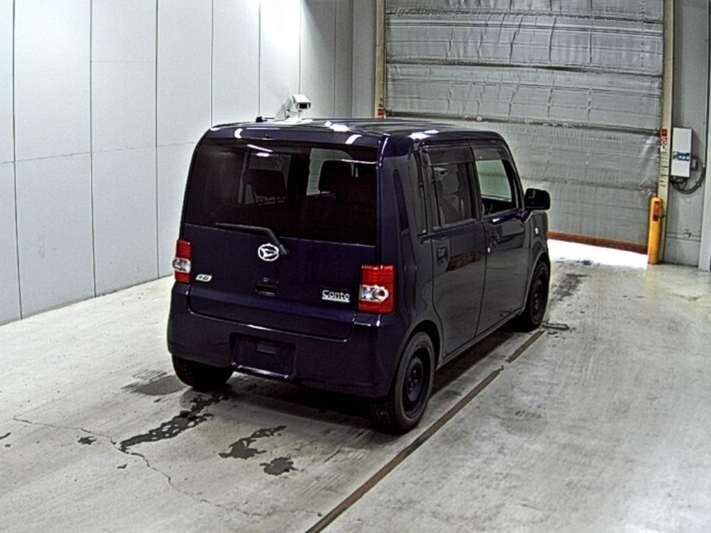 DAIHATSU MOVE CONTE